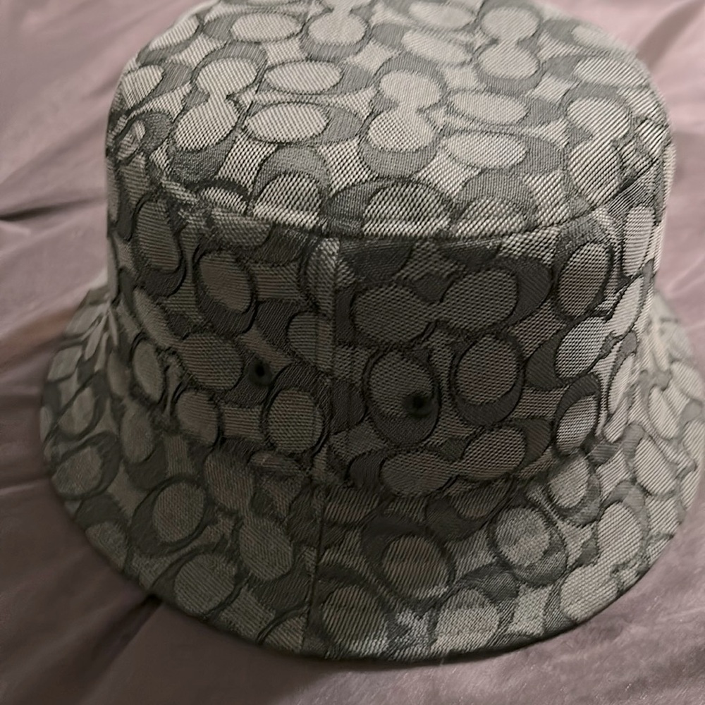 Coach signature bucket hat